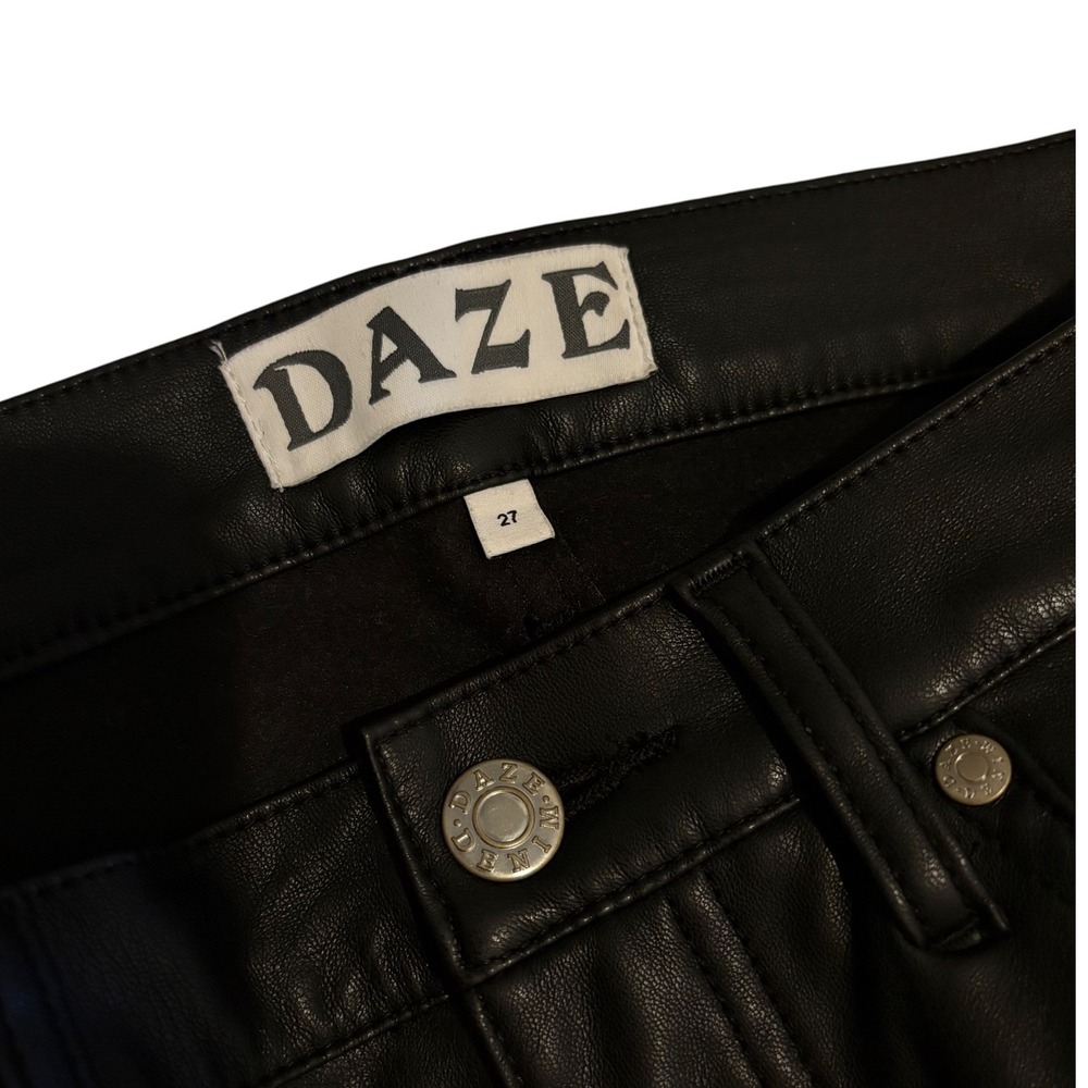DAZE Black Faux Leather Pants Sz 27 High Waist Straight Leg‎ Trouser Glam Grunge - Picture 4 of 5